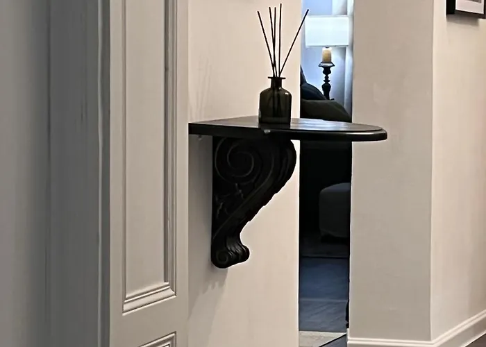 Emerald Art Maison - 94 M2, 2 Bedrooms, 2 Bathrooms, Riverside Old Town דירה ורוצלב