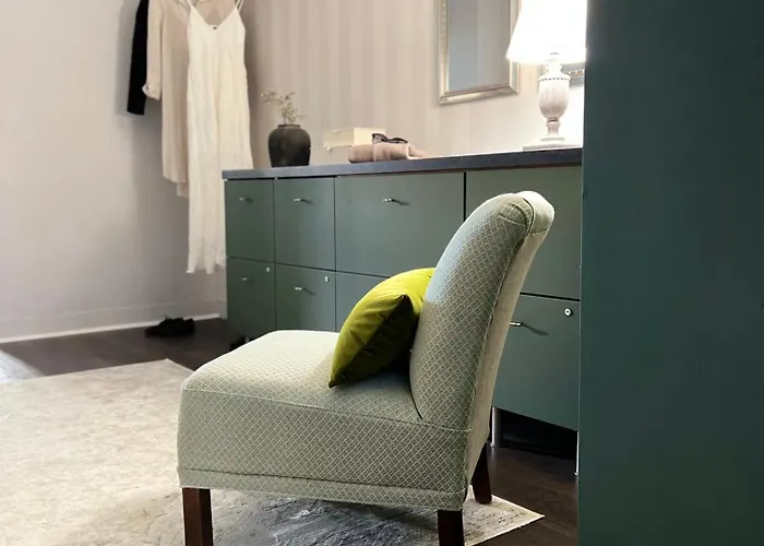 דירה Emerald Art Maison - 94 M2, 2 Bedrooms, 2 Bathrooms, Riverside Old Town