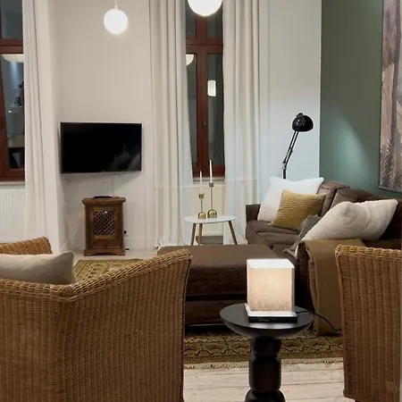 Emerald Art Maison - 94 M2, 2 Bedrooms, 2 Bathrooms, 700 M To Market Square Apartment Wroclaw